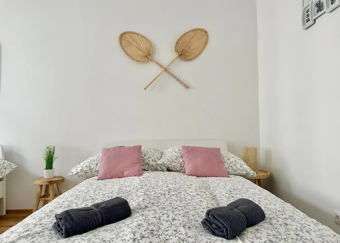 公寓 Stylish Renovated With Free Parking *