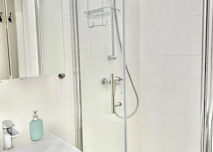 公寓 Stylish Renovated With Free Parking